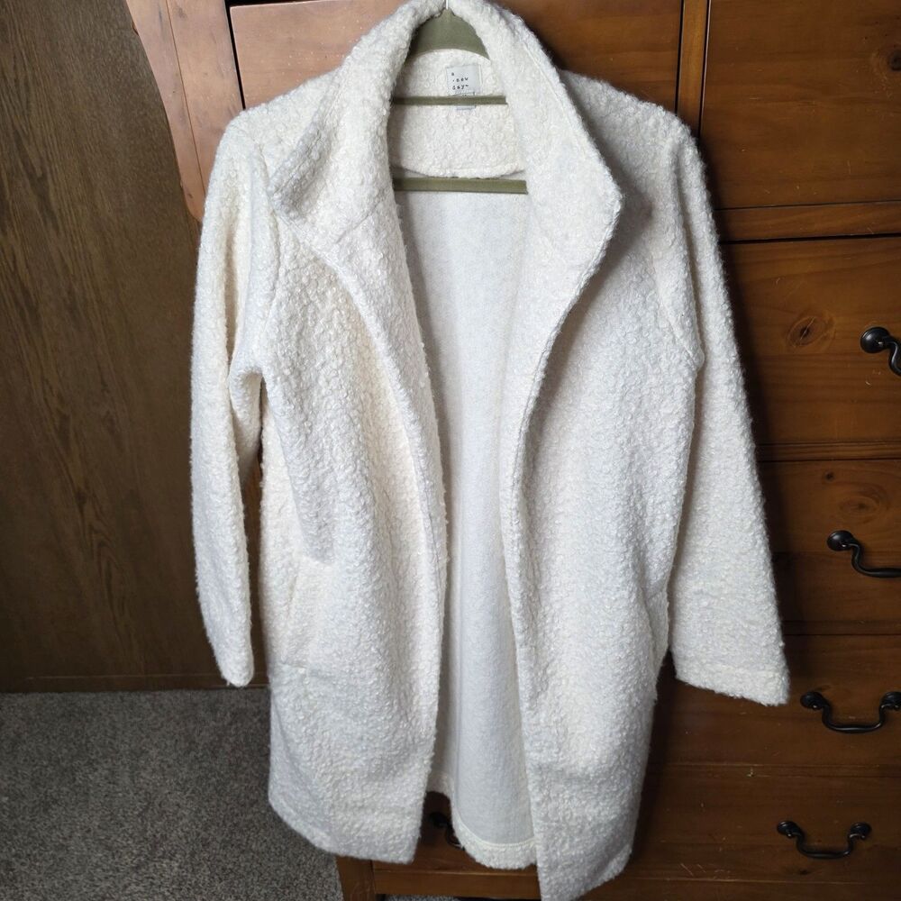 A New Day Boucle Teddy Bear Trench Coat Size Medium Cream Open Front Soft Long